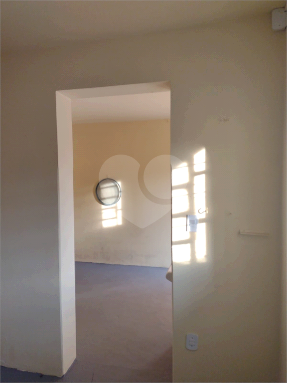Casa à venda com 2 quartos, 120m² - Foto 37