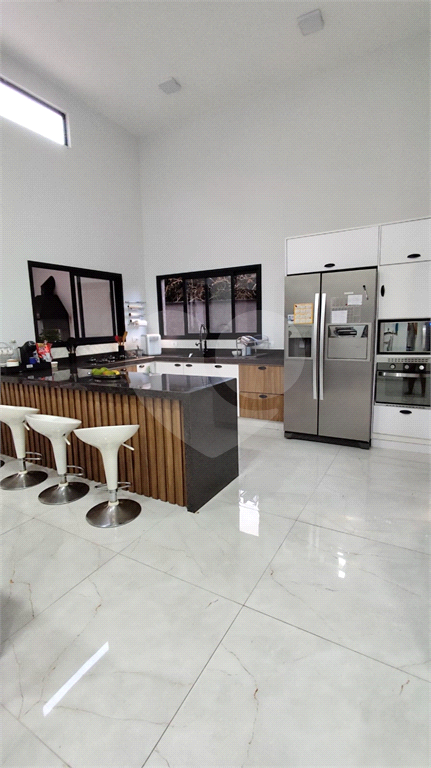 Casa, 3 quartos, 180 m² - Foto 2