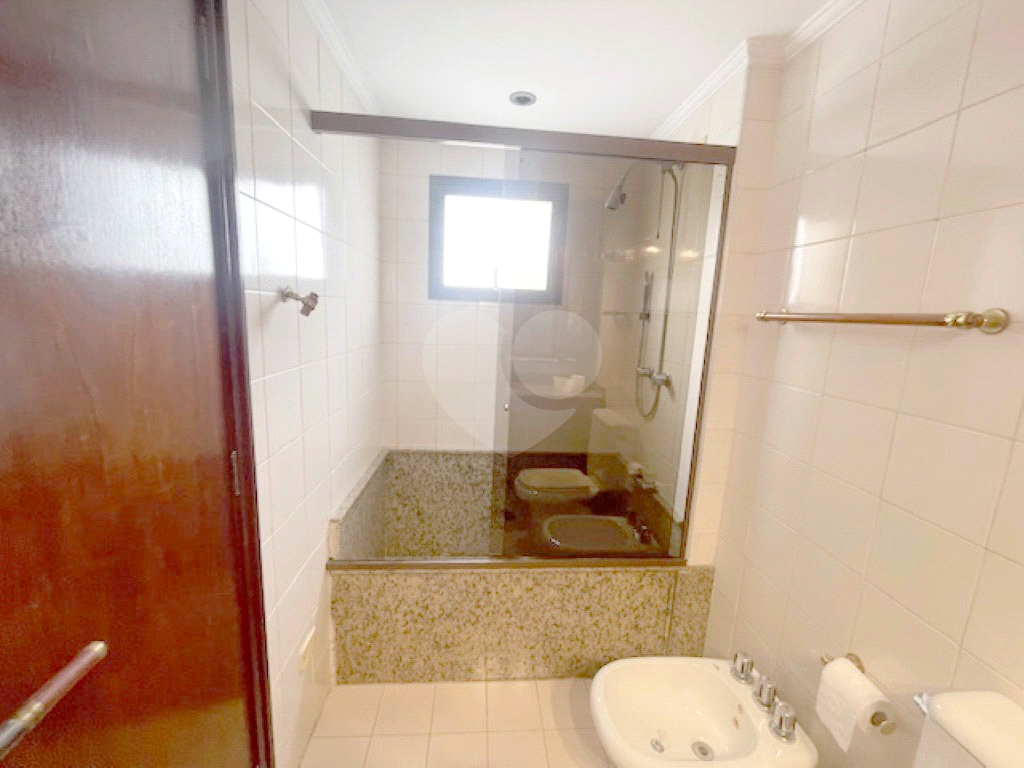 APARTAMENTO em VILA LEOPOLDINA