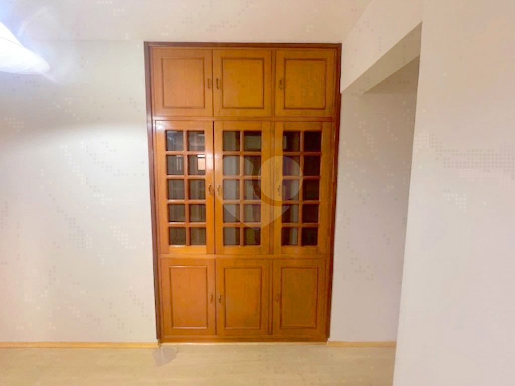 APARTAMENTO em VILA LEOPOLDINA