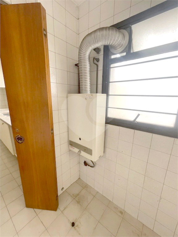APARTAMENTO em VILA LEOPOLDINA