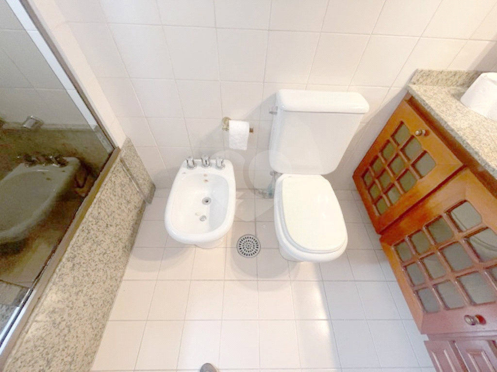APARTAMENTO em VILA LEOPOLDINA