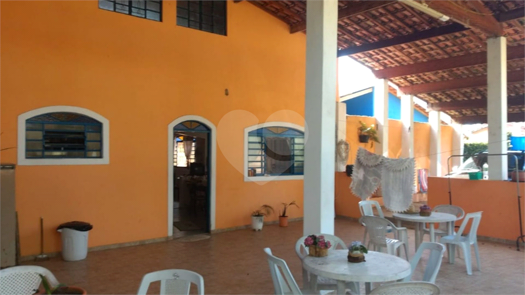 CASA À VENDA | 280 M² | 3 DORMITÓRIOS (1 SUÍTE) | 4 VAGAS NO BOM RETIRO – SÃO JOSÉ DOS CAMPOS!