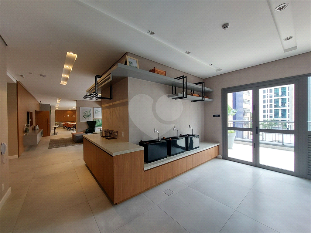 Apartamento à venda e aluguel com 2 quartos, 54m² - Foto 28