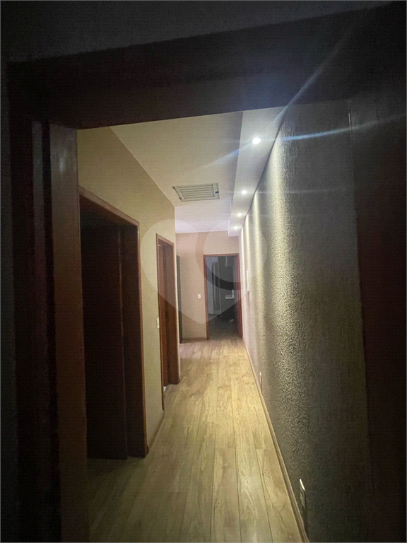 Casa, 3 quartos, 222 m² - Foto 14