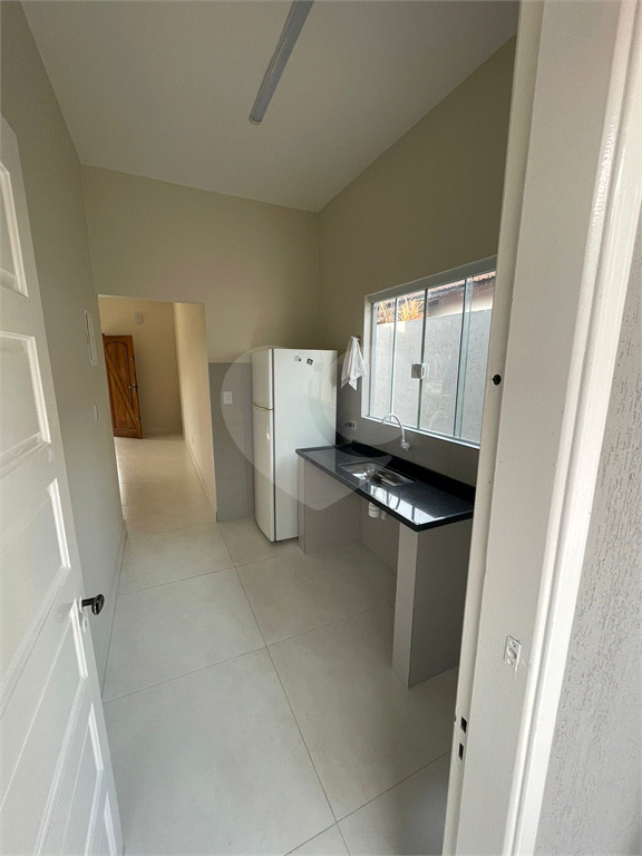 Vende-se Casa Ampla e Versátil no Balneário Flórida, Praia Grande/SP