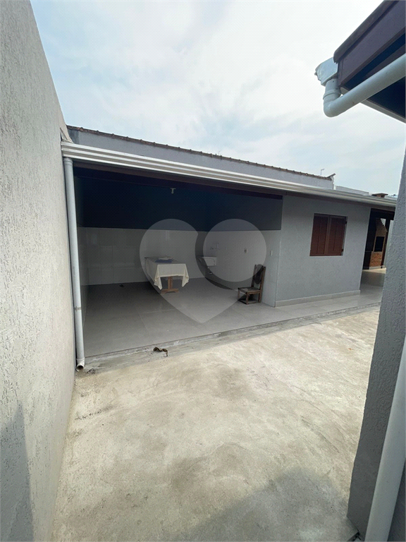 Vende-se Casa Ampla e Versátil no Balneário Flórida, Praia Grande/SP