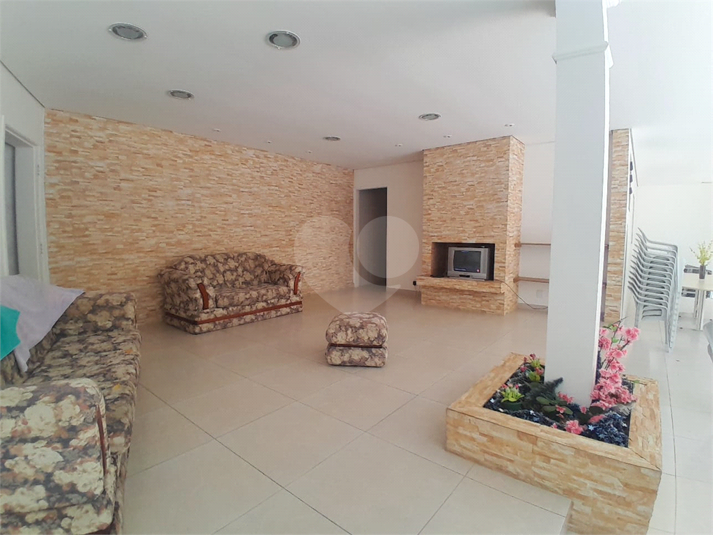 Casa, 3 quartos, 261 m² - Foto 2