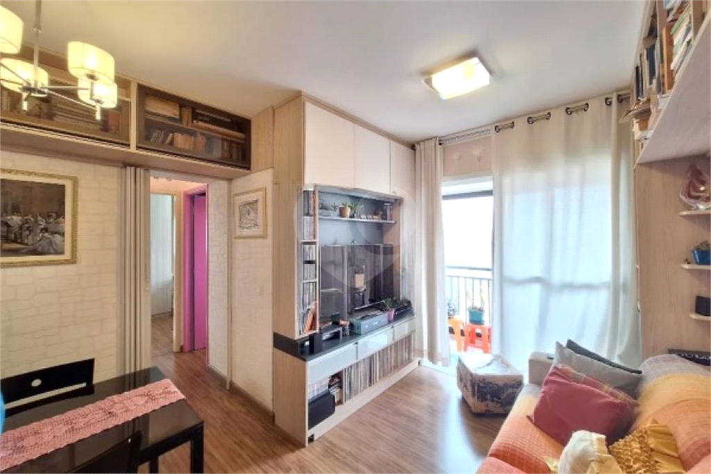 Oportunidade Única na Barra Funda: 2 Domritórios, Vaga de Garagem + Conforto e Lazer