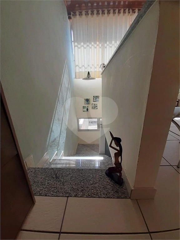 Casa à venda com 3 quartos, 135m² - Foto 10