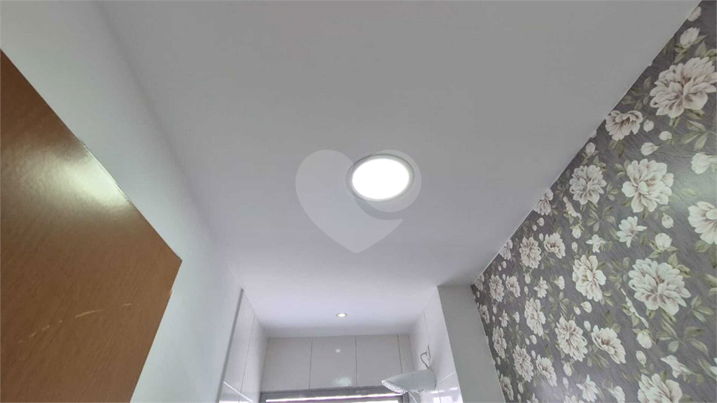 Apartamento à venda com 2 quartos, 45m² - Foto 14