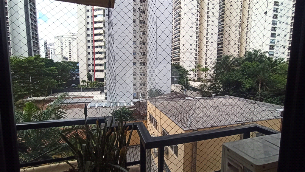 APARTAMENTO em BROOKLIN
