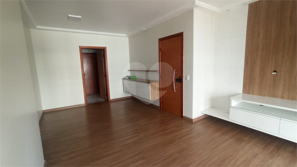 APARTAMENTO em BROOKLIN