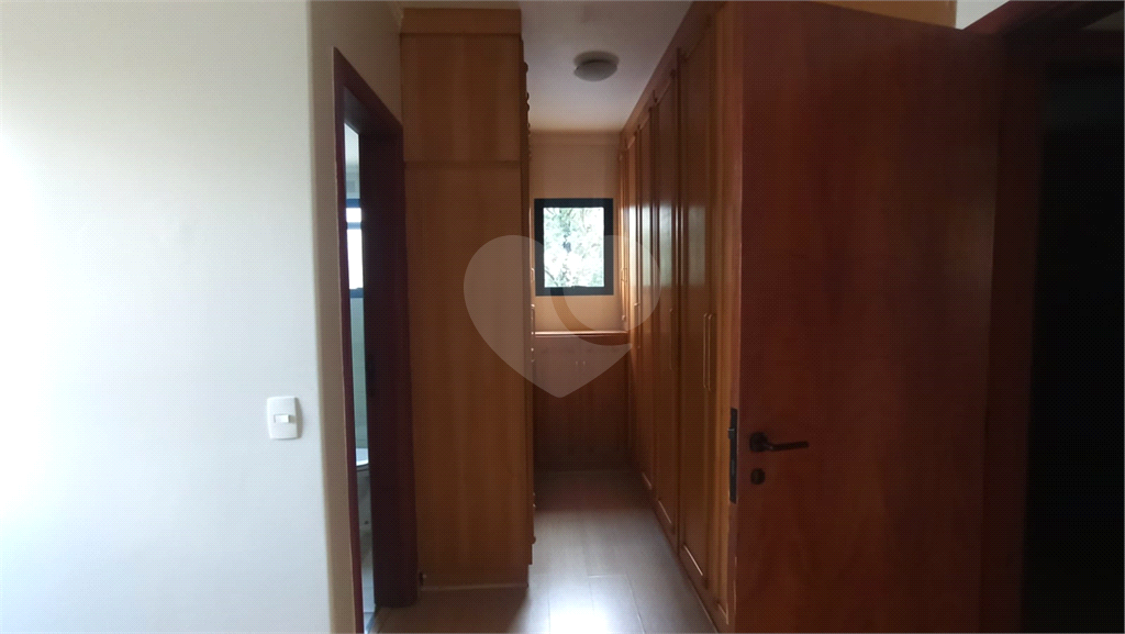 APARTAMENTO em BROOKLIN