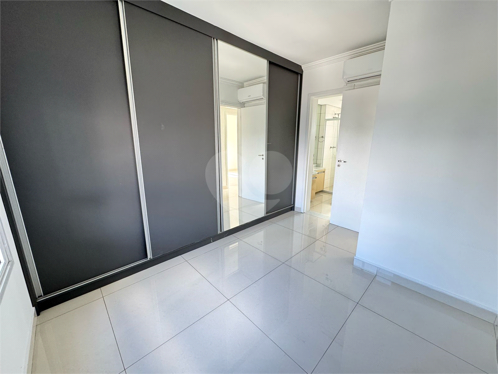 Apartamento à venda em Pinheiros com 3 dormitórios, 1 suíte e 2 vagas – Condomínio Home Design