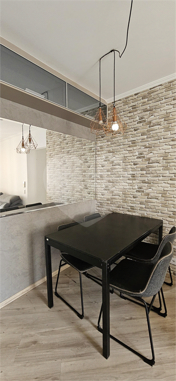 APARTAMENTO em PERDIZES