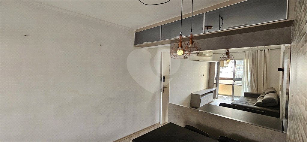 APARTAMENTO em PERDIZES