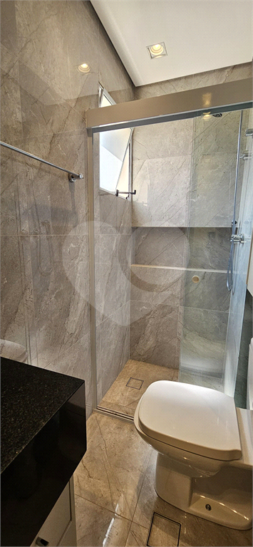 APARTAMENTO em PERDIZES