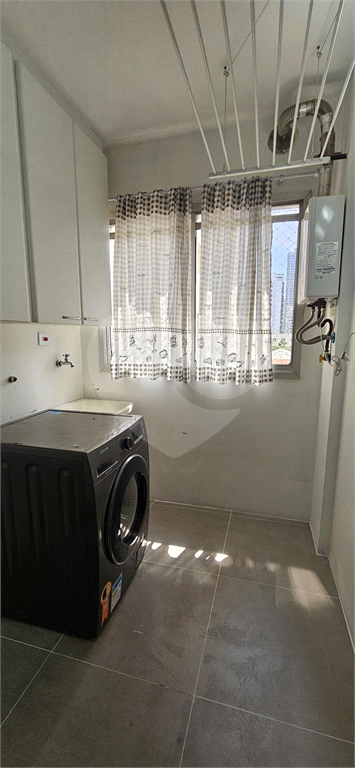 APARTAMENTO em PERDIZES