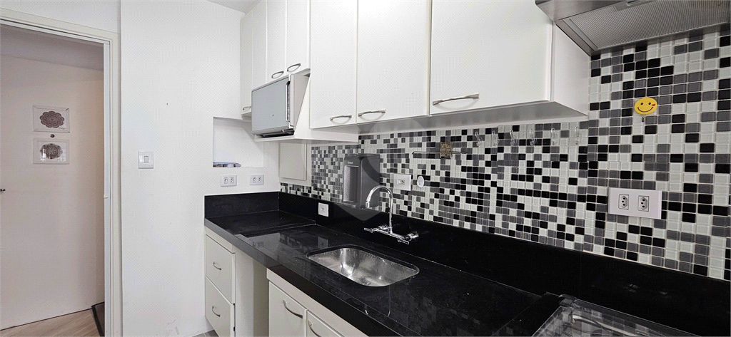 APARTAMENTO em PERDIZES