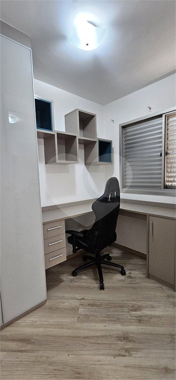 APARTAMENTO em PERDIZES