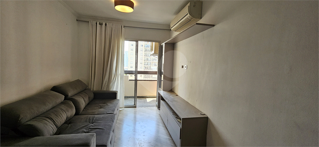 APARTAMENTO em PERDIZES