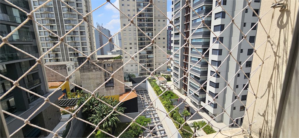 APARTAMENTO em PERDIZES