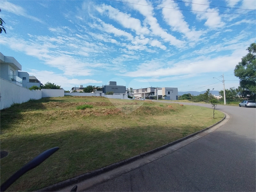 Terreno à venda com 1 quarto, 622m² - Foto 9