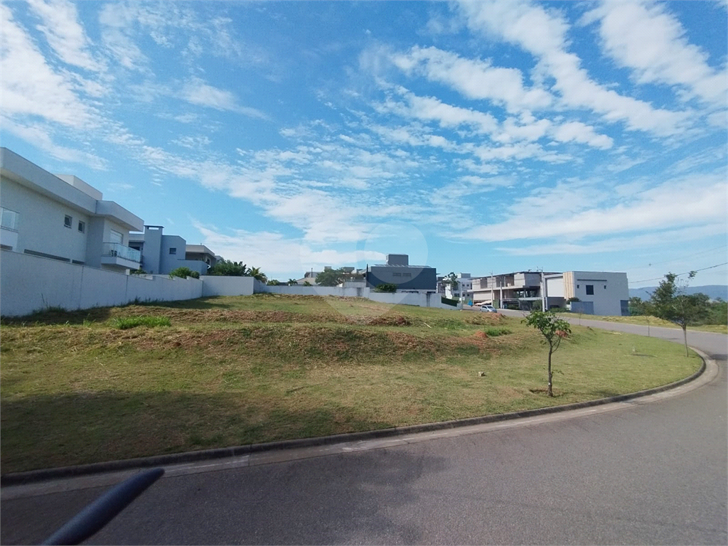 Terreno à venda com 1 quarto, 622m² - Foto 15