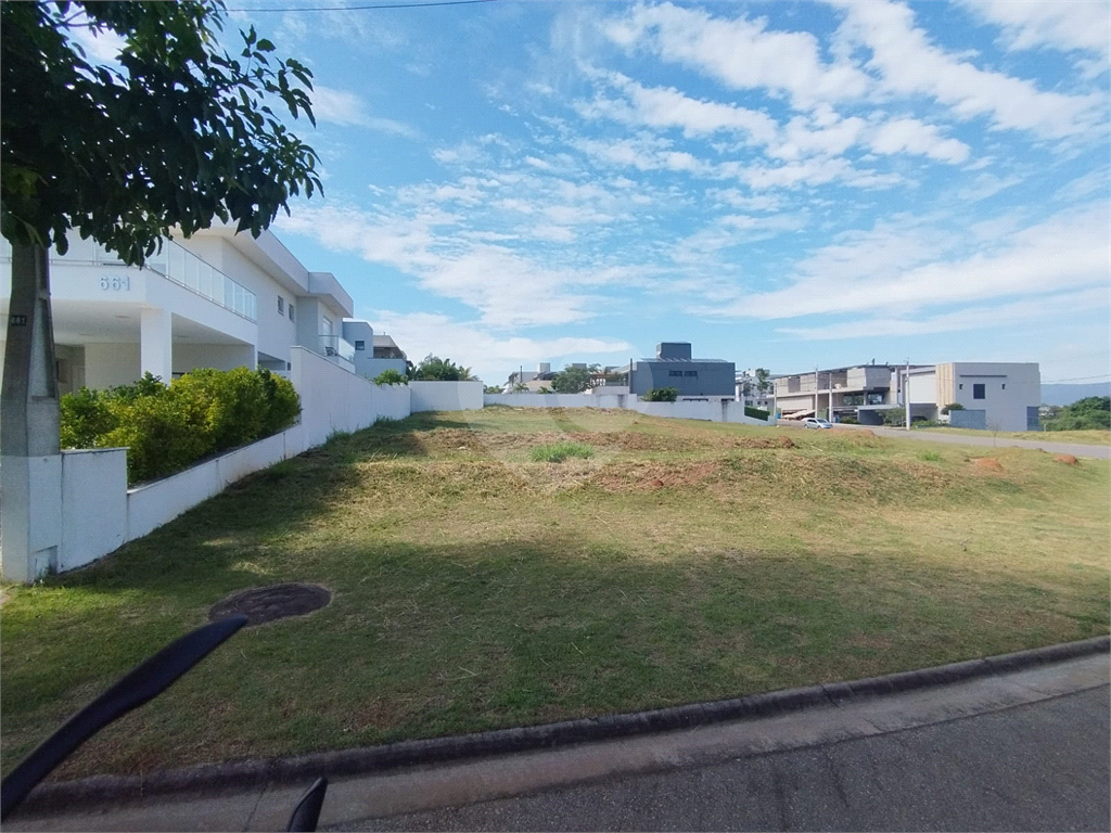 Terreno à venda com 1 quarto, 622m² - Foto 10