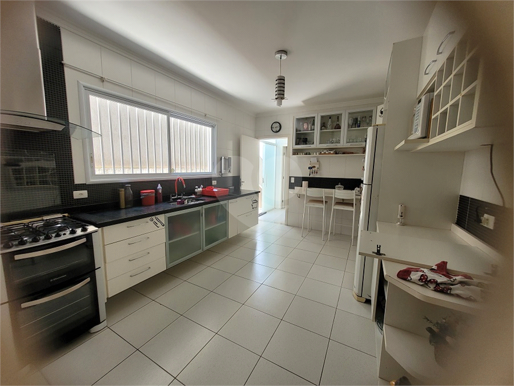 Sobrado Mandaqui com 4 Suítes Semi Mobiado- 242m²