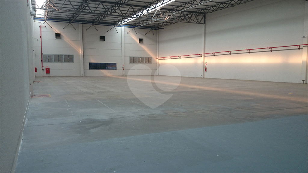 Depósito-Galpão-Armazém para alugar, 2387m² - Foto 1