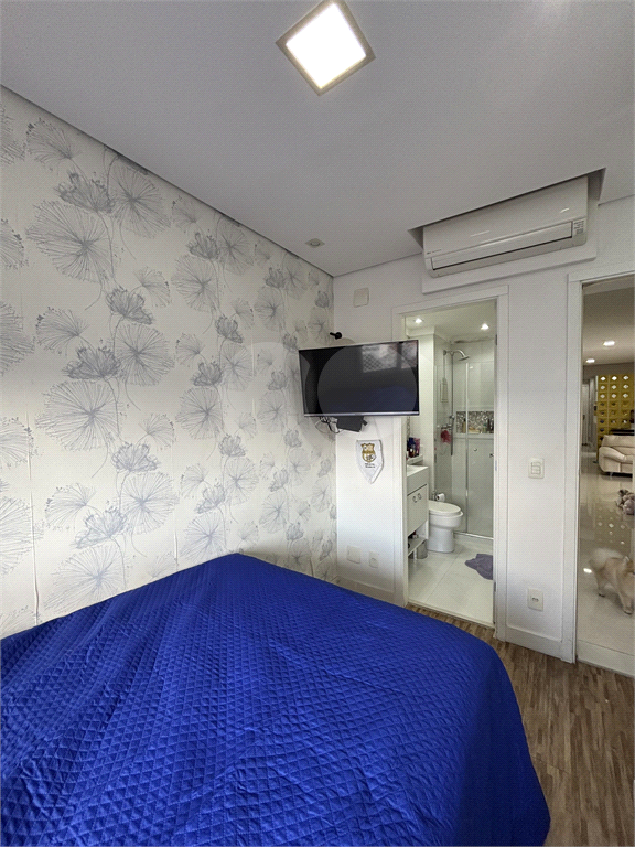 Apartamento andar alto, vista panorâmica da região, ampla varanda gourmet com churrasqueira