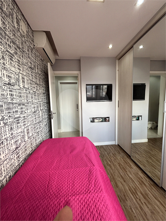 Apartamento andar alto, vista panorâmica da região, ampla varanda gourmet com churrasqueira