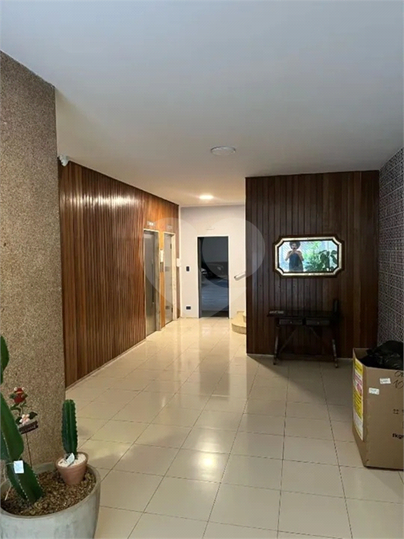 Vila Buarque | Conservado | 2 Quartos | 2 Banheiros | 65 m² | 1 Vaga