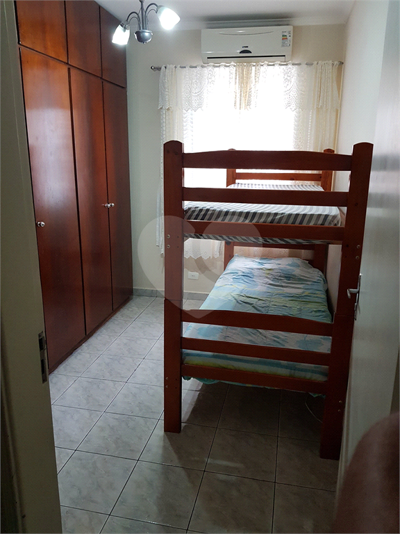 APARTAMENTO em SANTANA