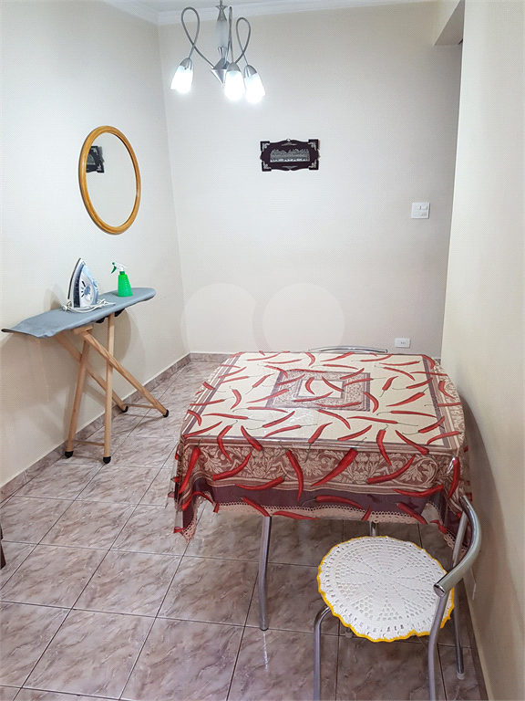 APARTAMENTO em SANTANA
