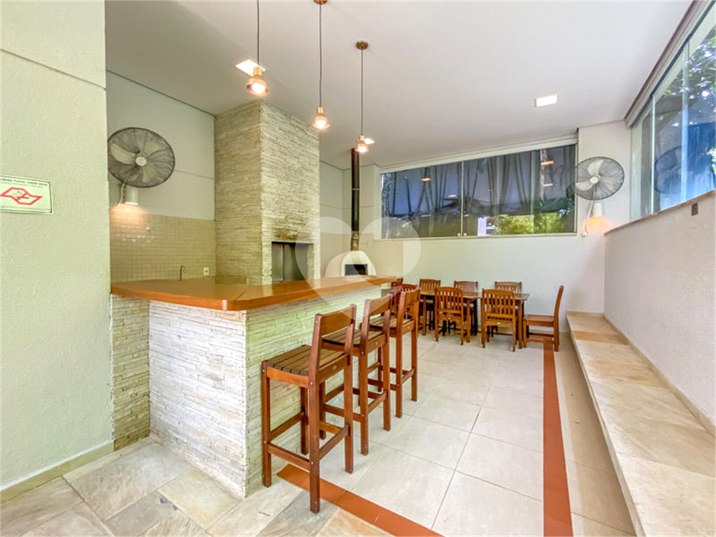 Apartamento a venda com varanda gourmet ao lado do Metro Alto do Ipiranga