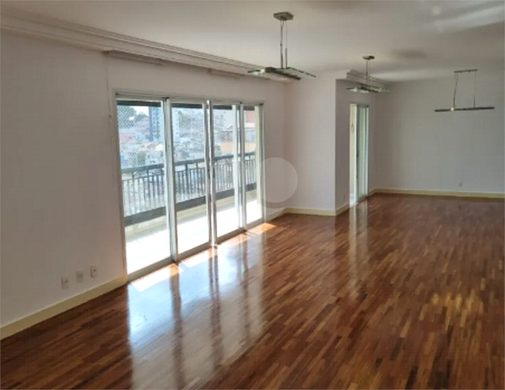 APARTAMENTO em SANTANA