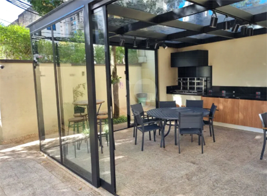 APARTAMENTO em SANTANA