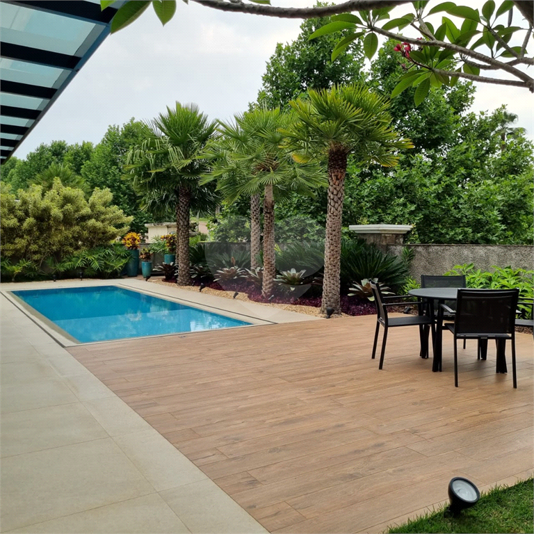 Casa de Condomínio à venda com 3 quartos, 370m² - Foto 35