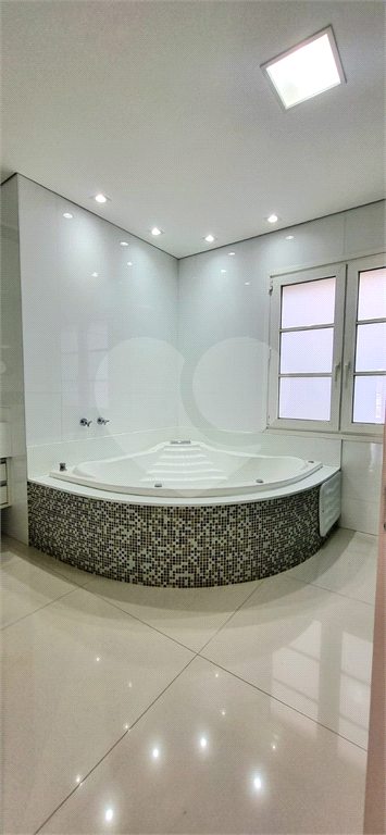 Casa de Condomínio à venda com 3 quartos, 670m² - Foto 37