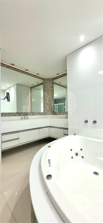 Casa de Condomínio à venda com 3 quartos, 670m² - Foto 38