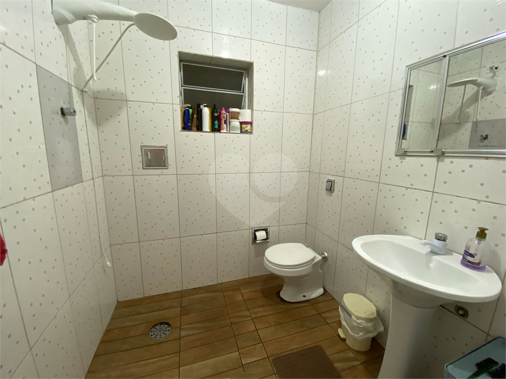 Sobrado com 3 residências, Vila Mazzei -  ideal para investimento ou para acomodar toda a família