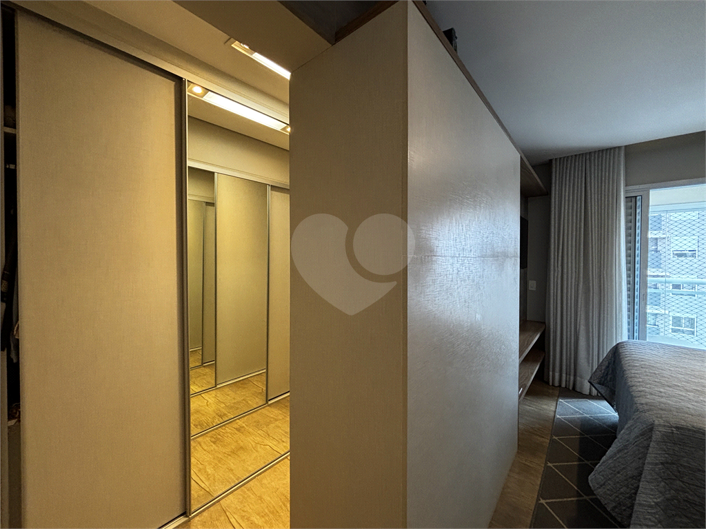 Apartamento de 117 m², com 2 dormitórios e 2 vagas na Barra Funda - Zona Oeste