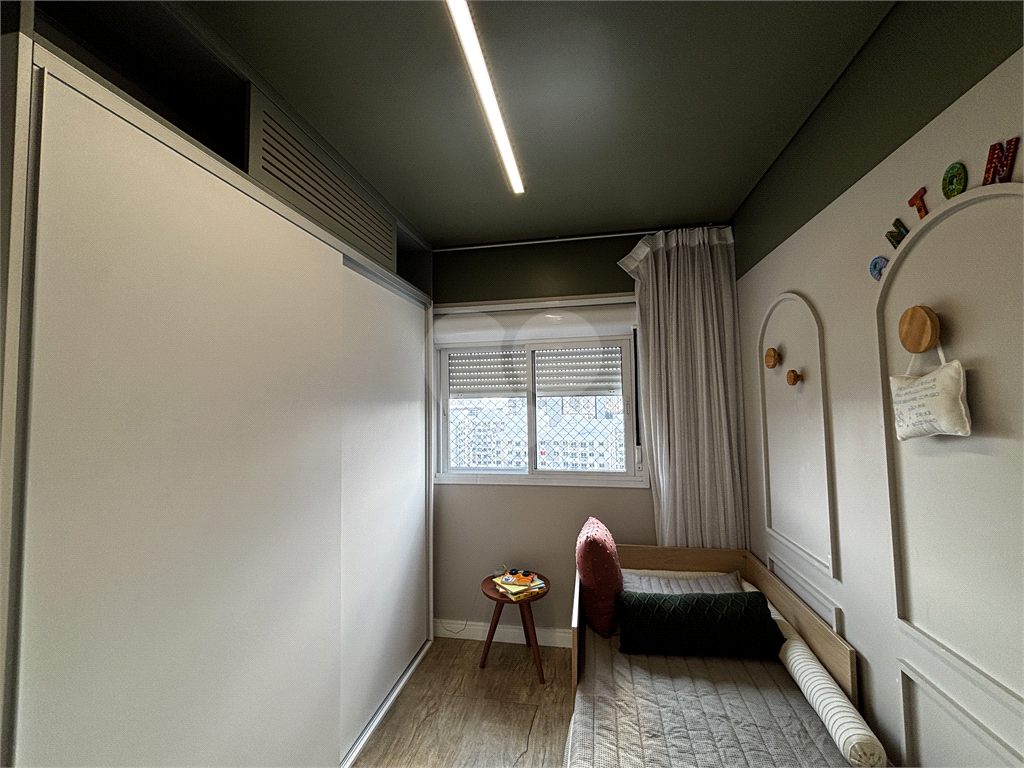 Apartamento de 117 m², com 2 dormitórios e 2 vagas na Barra Funda - Zona Oeste