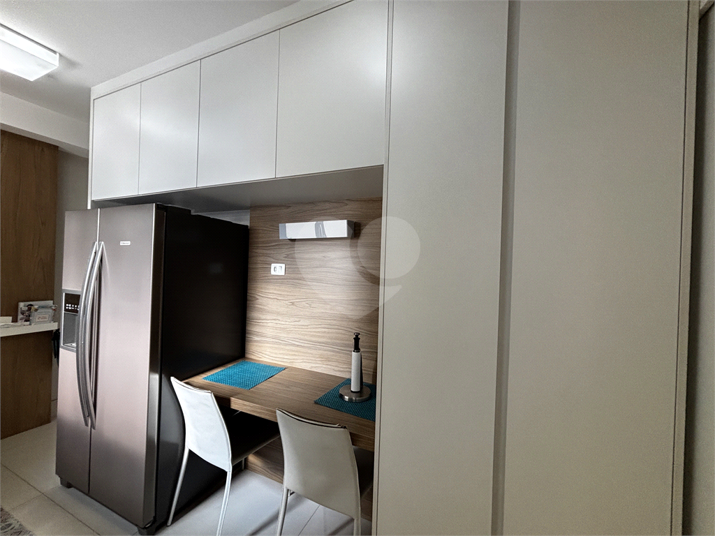 Apartamento de 117 m², com 2 dormitórios e 2 vagas na Barra Funda - Zona Oeste