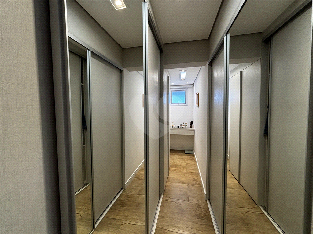 Apartamento de 117 m², com 2 dormitórios e 2 vagas na Barra Funda - Zona Oeste