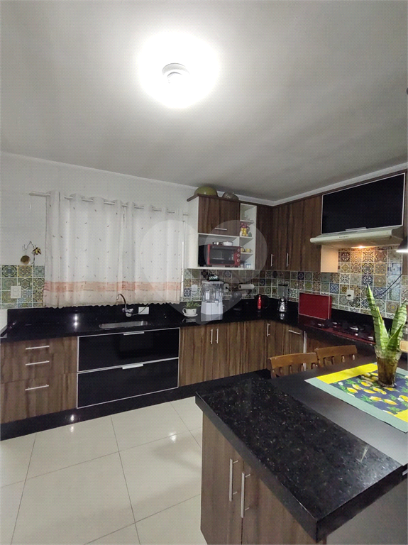 Casa à venda com 5 quartos, 326m² - Foto 32