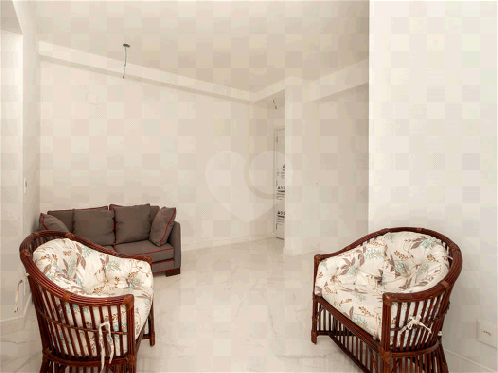 APARTAMENTO em VILA MARIANA